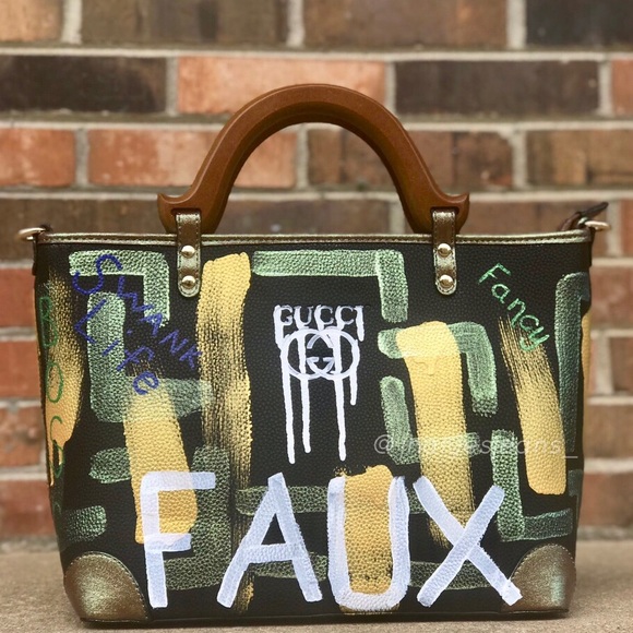 Custom Hand painted Handbag AND Matching Wallet - Picture 3 of 7